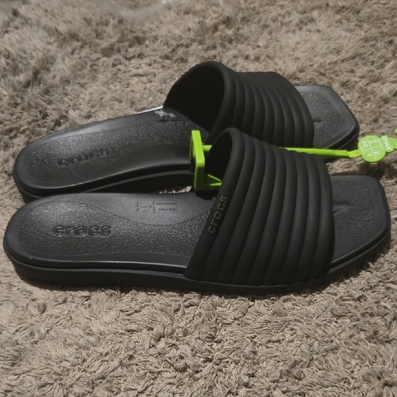 CROCS Miami Slide Sandals - Picture 5 of 8